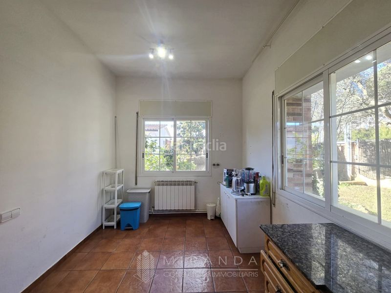 Foto ed9dc51c-1120-41a6-bfc3-765ce498e09b. Haus mit kamin heizung parking in Vilanova del Vallès