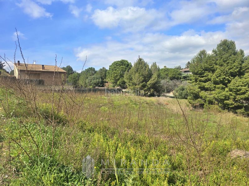 Foto 149bed73-7dbf-4616-99b2-567cba256299. Terreno residencial en Canovelles