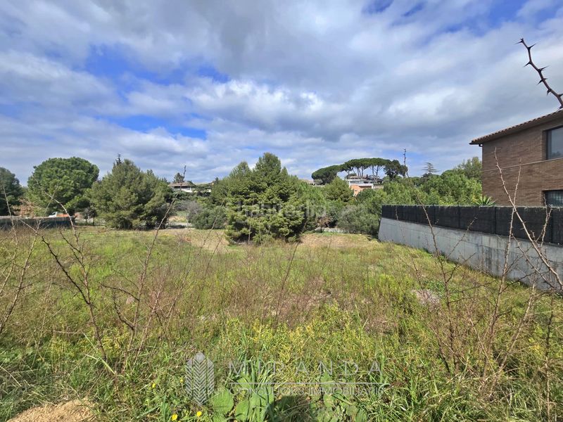 Foto 9d473811-3ebe-4671-8d35-41b549a5d454. Terreno residencial en Canovelles