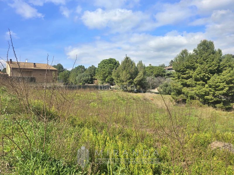 Foto ae922a22-7542-45ce-9828-d3d82577c3ef. Terreno residencial en Canovelles