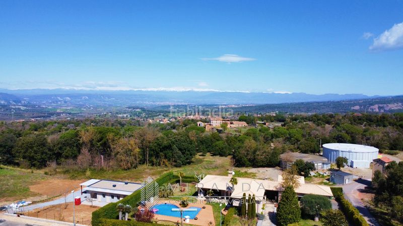 Foto 58dee854-8383-41d6-acd9-02dbe10d2489. Terreny residencial a Seva