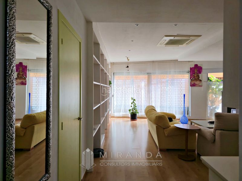 Foto e4c34885-7a78-49e5-baee-8cc57d7ad8bb. Casa adossada amb calefacció a Breda