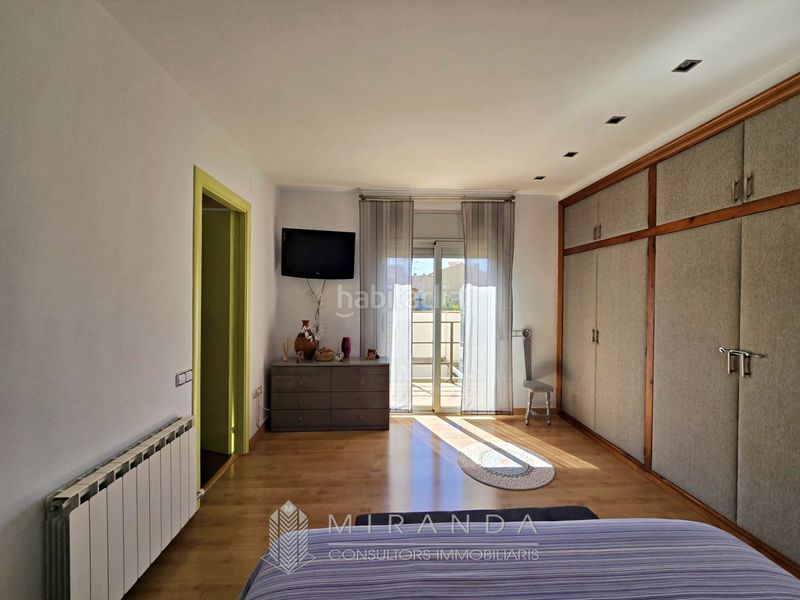 Foto e6a6f17a-06c8-48c1-bb96-0436e7a02e31. Casa adossada amb calefacció a Breda