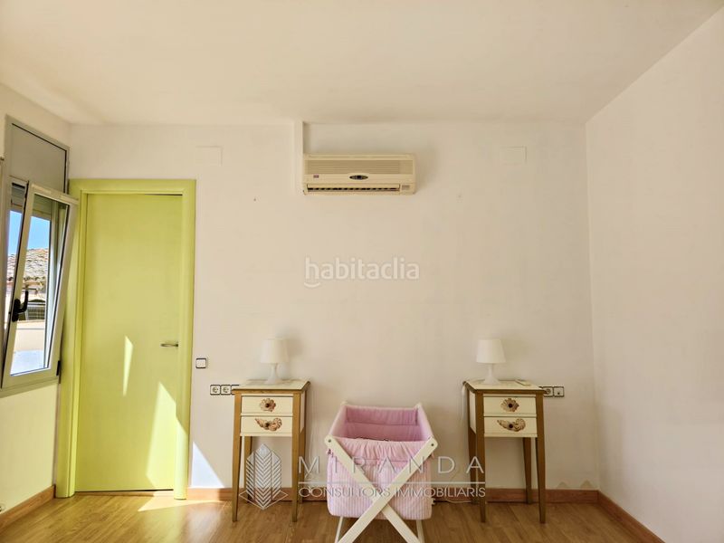 Foto e941e59a-4a98-44f4-96db-c48bd575442a. Casa adossada amb calefacció a Breda