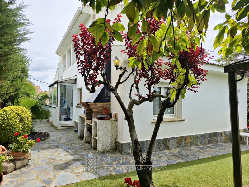 Foto 89e33485-e984-40ce-a60b-72dd498e5e2c. Chalet en Ametlla del Vallès (L´)