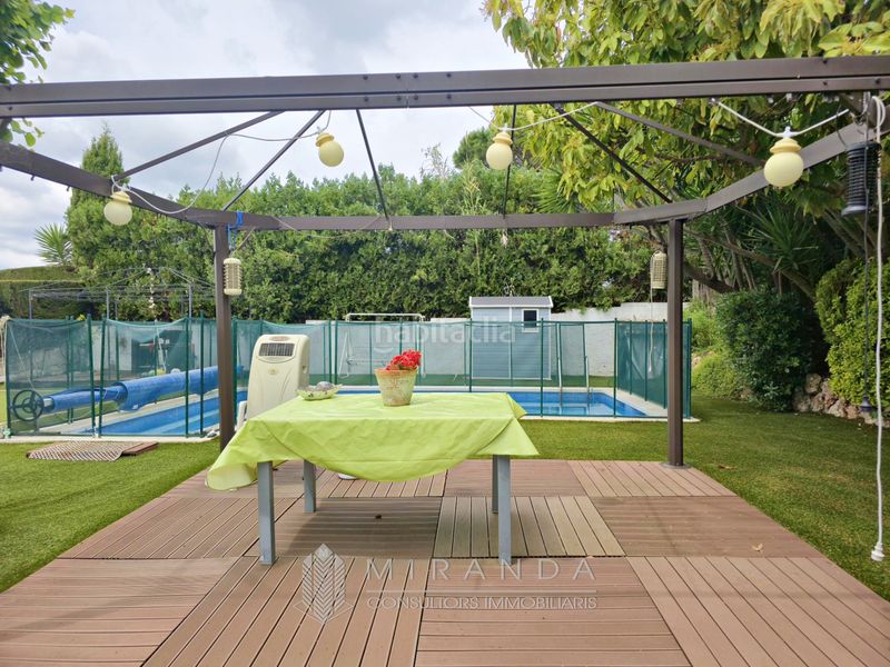 Foto cd985ab0-8444-43a8-b1ec-430b77e8e8f6. Chalet en Ametlla del Vallès (L´)