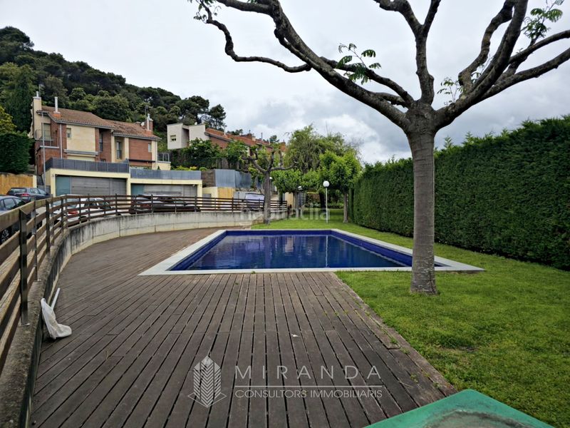 Foto a9161238-57a7-4c7d-929f-9bedcb04aa8d. Chalet en Vallromanes