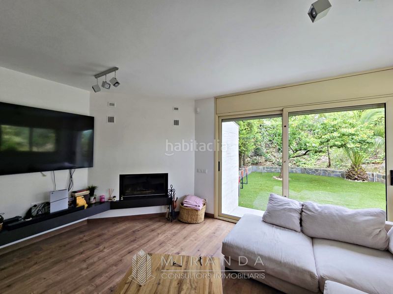Foto c35c5b05-145d-4477-849f-8116662224b7. Chalet en Vallromanes