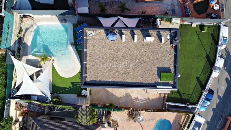 Foto cd1f108a-64cb-4178-b536-4d118f1d1ea0. Chalet mit kamin parking pool in Lliçà d´Amunt