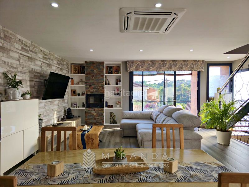 Foto efd7a330-6cd5-4620-b670-6f670b28a693. Chalet mit kamin parking pool in Lliçà d´Amunt