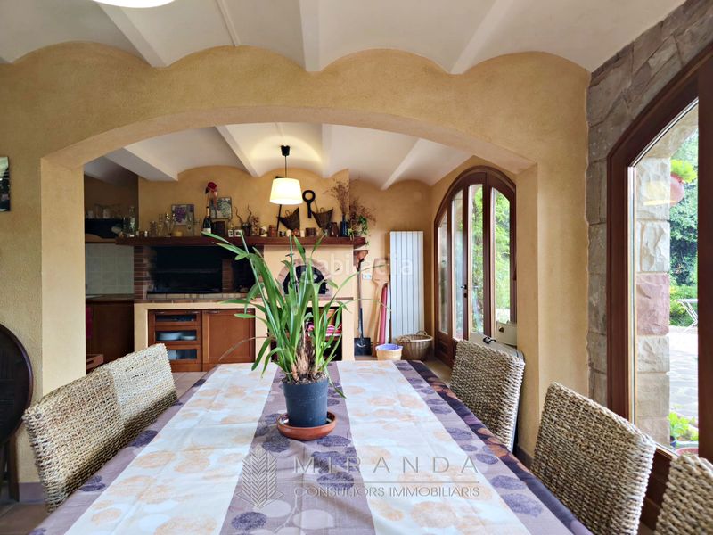 Foto 11d50286-8def-4590-b344-06b681b38f90. Chalet mit kamin parking pool in Ametlla del Vallès (L´)