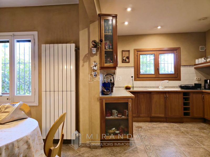 Foto cb629359-f40c-4c8e-a609-7897c86aebfa. Chalet mit kamin parking pool in Ametlla del Vallès (L´)