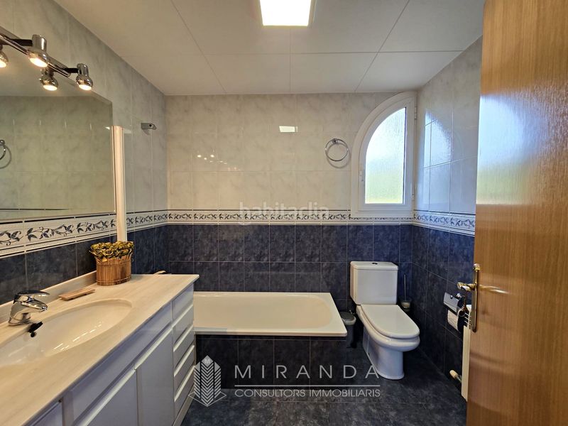 Foto 0acce89b-a5c2-4f1b-b748-553a08575fb8. Chalet with fireplace heating parking in Ametlla del Vallès (L´)