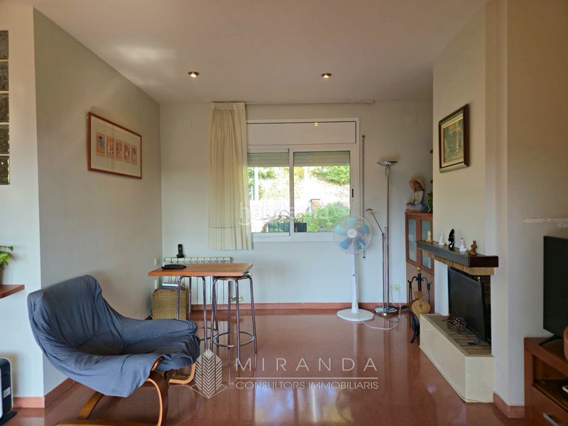 Foto 0f1e30cf-fe1f-470a-91fc-91e64010bfe2. Chalet with fireplace heating parking in Ametlla del Vallès (L´)