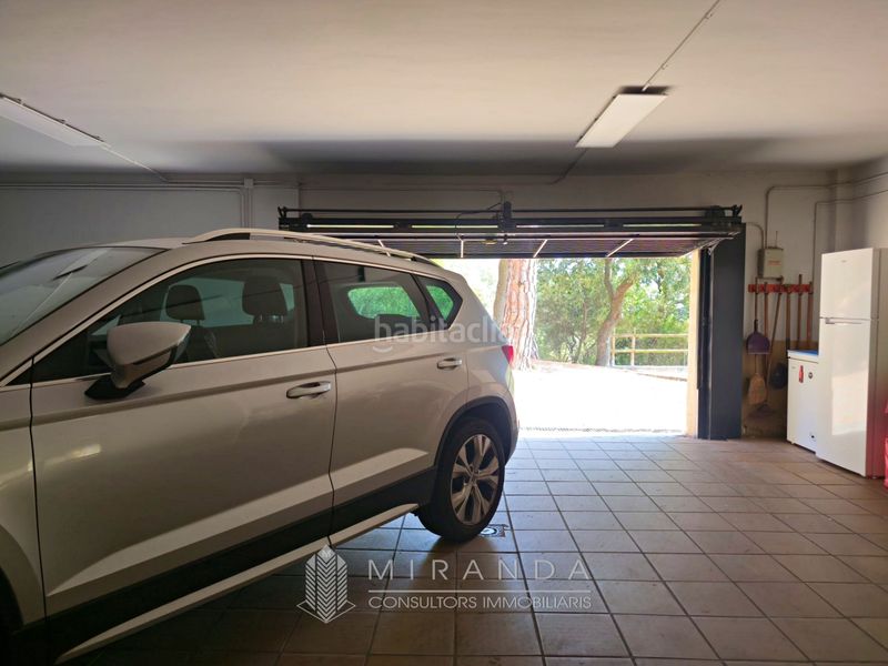 Foto 93a276d0-c254-407e-83fd-468f87836634. Chalet with fireplace heating parking in Ametlla del Vallès (L´)