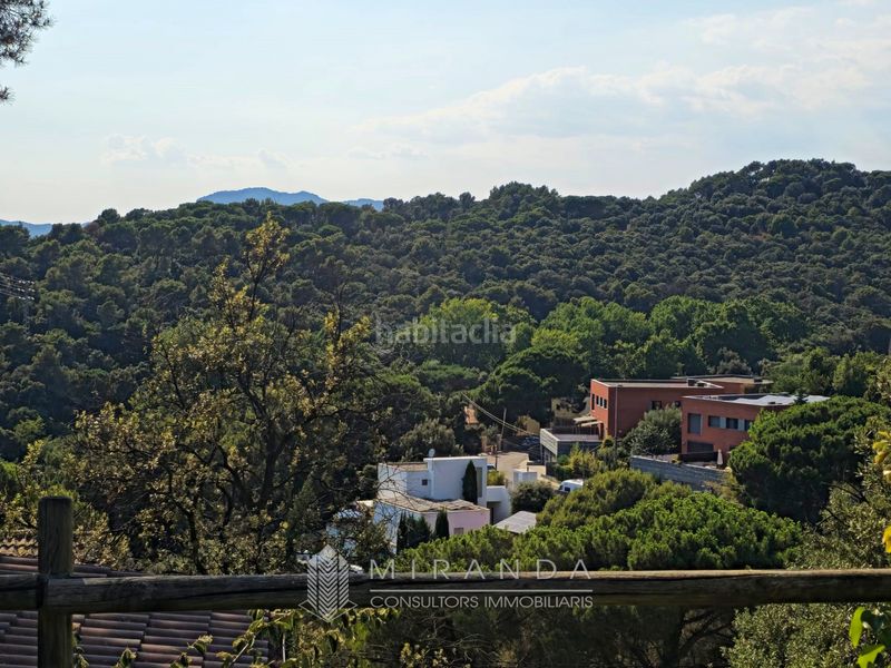 Foto b96aa51a-393c-45f4-b02e-f7d61cfad87c. Chalet with fireplace heating parking in Ametlla del Vallès (L´)
