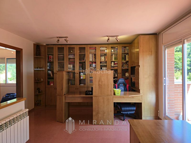 Foto cbb67e24-e410-4da1-8ab4-d6fa3a6d666e. Chalet with fireplace heating parking in Ametlla del Vallès (L´)