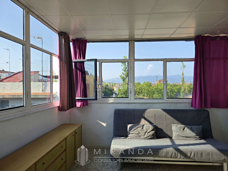 Foto a90ab178-06d0-4d4d-baf5-c217b0b21f45. Pis amb xemeneia a Canovelles