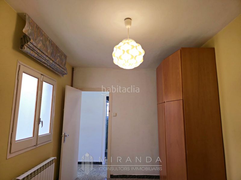 Foto e7fffcfe-a39e-4c5b-a7c3-e886b51d36f3. Pis amb xemeneia a Canovelles