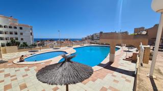 Haus en Calle malaga 20. Bungalow con vistas al mar