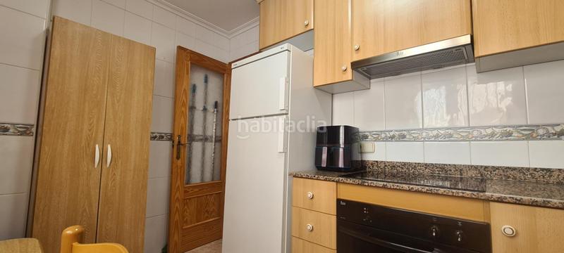 Foto fc74756b-408b-43f6-aefa-415ce2395c92. Casa a tabarca 8 a Los Arenales del Sol Elche / Elx