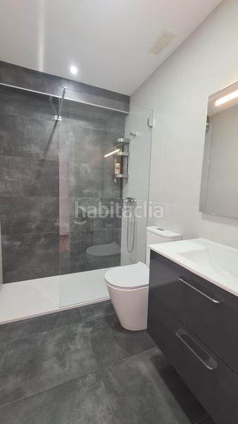 Foto 61ecb564-c649-4e0e-94b9-030e5eb7d434. Casa en calle calle islas canarias 14 bungalow en playa de arenales en Elche / Elx