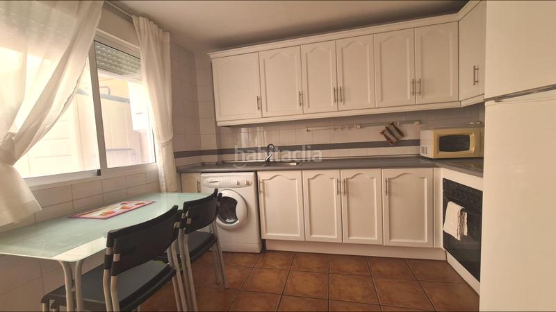Foto 8f8a1455-5a7b-4047-b145-ca703a096d19. Casa en calle calle islas canarias 14 bungalow en playa de arenales en Elche / Elx