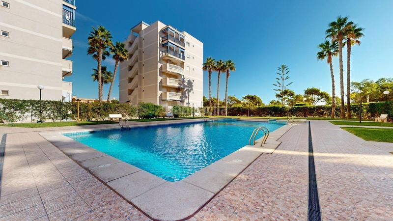 Foto 9cb73af9-efb4-45f6-b9be-055e15f53233. Appartement mit parking pool in Los Arenales del Sol Elche / Elx