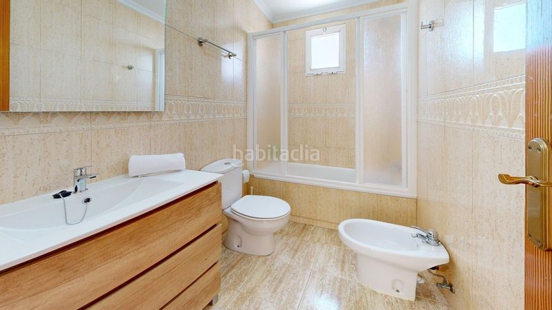 Foto 4be8ee6c-e9c3-46aa-8106-6a99d3ec8b96. Location appartement dans calle costa blanca 19 dans Elche / Elx