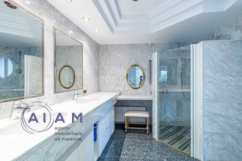 Foto b65748a6-07a1-43fc-8f01-070f4c149496. Casa amb calefacció a Calella