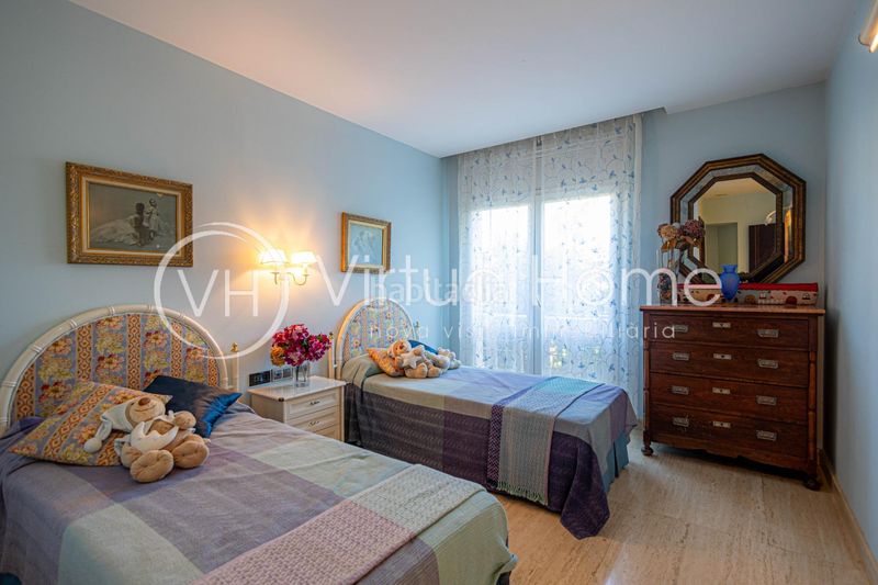 Foto 4f9976b0-1ce1-441b-ba6c-e865bafc9db6. Chalet exclusiva residencia con encanto, jardín privado y una ubicación inmejorable en Santa Susanna