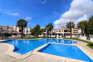 Apartament a La Florida. Apartamento con piscina comunitaria