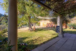 Chalet in Santa Susanna. Exclusivo chalet de alto standing en santa susanna