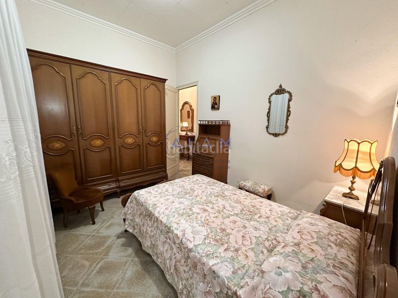 Foto 3100c55b-f9ba-413d-84ce-4123d413884c. Casa amb calefacció a Calella