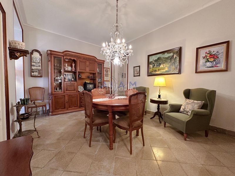 Foto 958a9d9a-bb11-4d12-97ea-7f18b52d7d5b. Casa a Calella