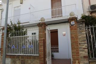 Haus in Calella. Casa de pueblo en calella con 4 habitaciones