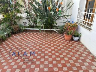 Haus in Calella. Casa de pueblo en calella con 4 habitaciones