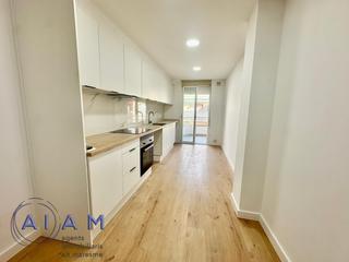 Pis a Centre. Piso reformado en el centro de pineda de mar