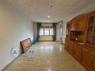 Piso en Centre. Tu nuevo hogar en el corazón de pineda de mar con vistas despeja