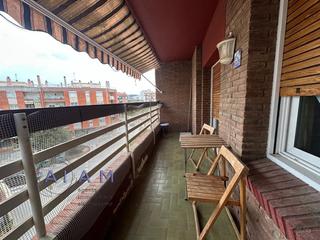 Appartement à Centre. Tu nuevo hogar en el corazón de pineda de mar con vistas despeja