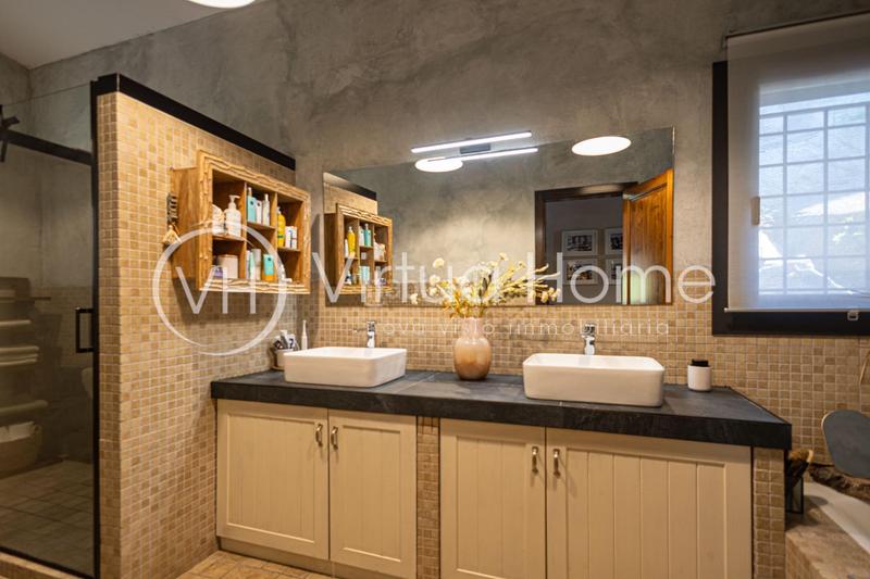 Foto 071b66ee-7eb0-4986-91c5-21ee4efdd304. Casa con riscaldamento parcheggio piscina in Pinemar Pineda de Mar