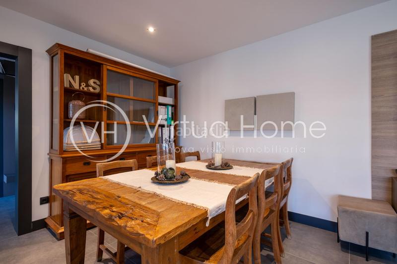 Foto 92ccb7ec-084c-4fb5-b9f1-70f3c6a32578. Casa con riscaldamento parcheggio piscina in Pinemar Pineda de Mar