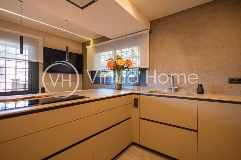 Foto b15cefdf-2040-4998-81ee-add565b29b48. Casa con riscaldamento parcheggio piscina in Pinemar Pineda de Mar