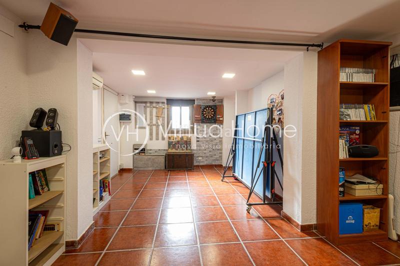 Foto 36a4ebf3-13a5-49fd-989d-35c3bbdcd691. Chalet in calle sert 27 in Pinemar Pineda de Mar