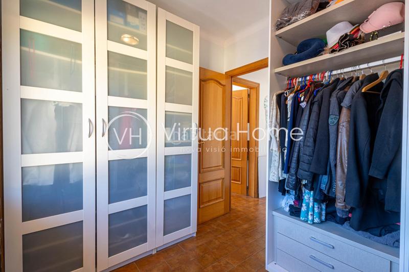 Foto 55ddf472-419c-49ee-97b8-8471474df2c0. Chalet in calle sert 27 in Pinemar Pineda de Mar