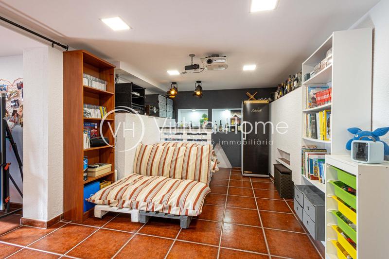 Foto c86d875b-f9df-4e30-ab3d-4d867df2d3f2. Chalet in calle sert 27 in Pinemar Pineda de Mar