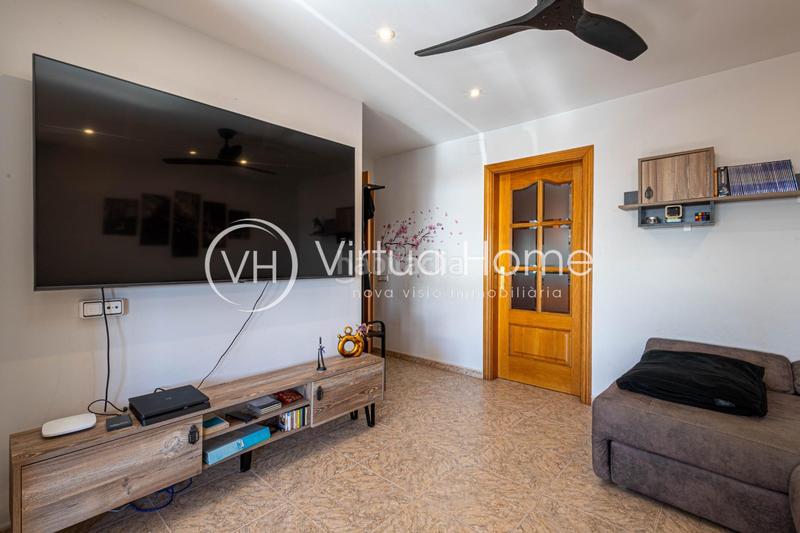 Foto df1a3060-8abf-4bc0-a565-d8f2024ed99f. Chalet in calle sert 27 in Pinemar Pineda de Mar