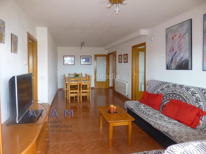 Foto 2c112e04-3197-46e9-a397-a6eb760ad681. Duplex con riscaldamento parcheggio piscina in Malgrat de Mar