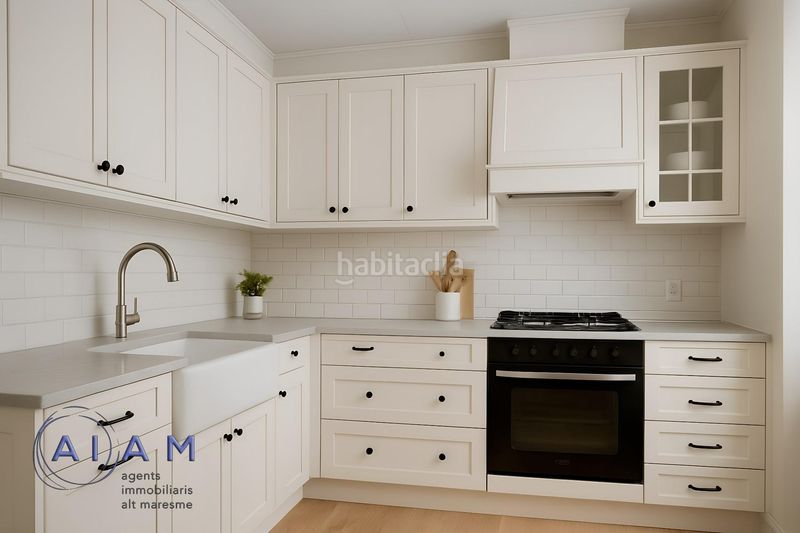 Foto 8ddf85fc-cb10-4ece-aee6-0247a7bce5ae. Casa a Calella