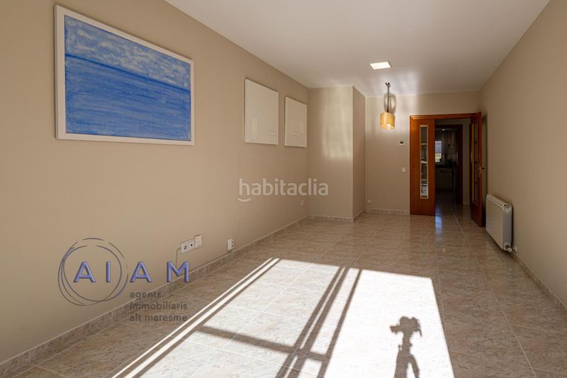 Foto b9e59c12-a403-4b82-9394-209ba42f6ef6. Dúplex amb calefacció a Centre Pineda de Mar